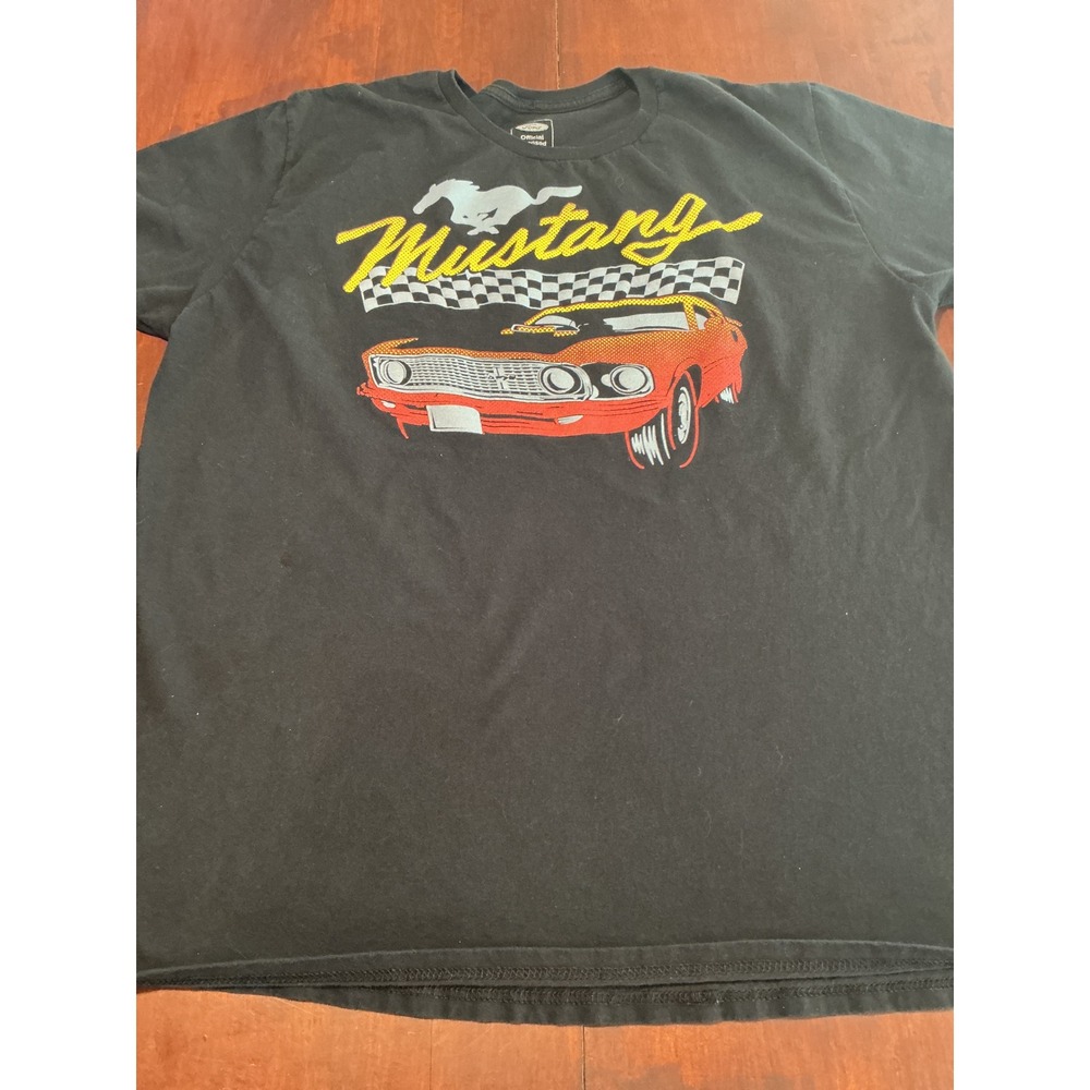 Ford Mustang Graphic T-Shirt Mens XL Black Short Sleeve Racing Car Tee Cotton